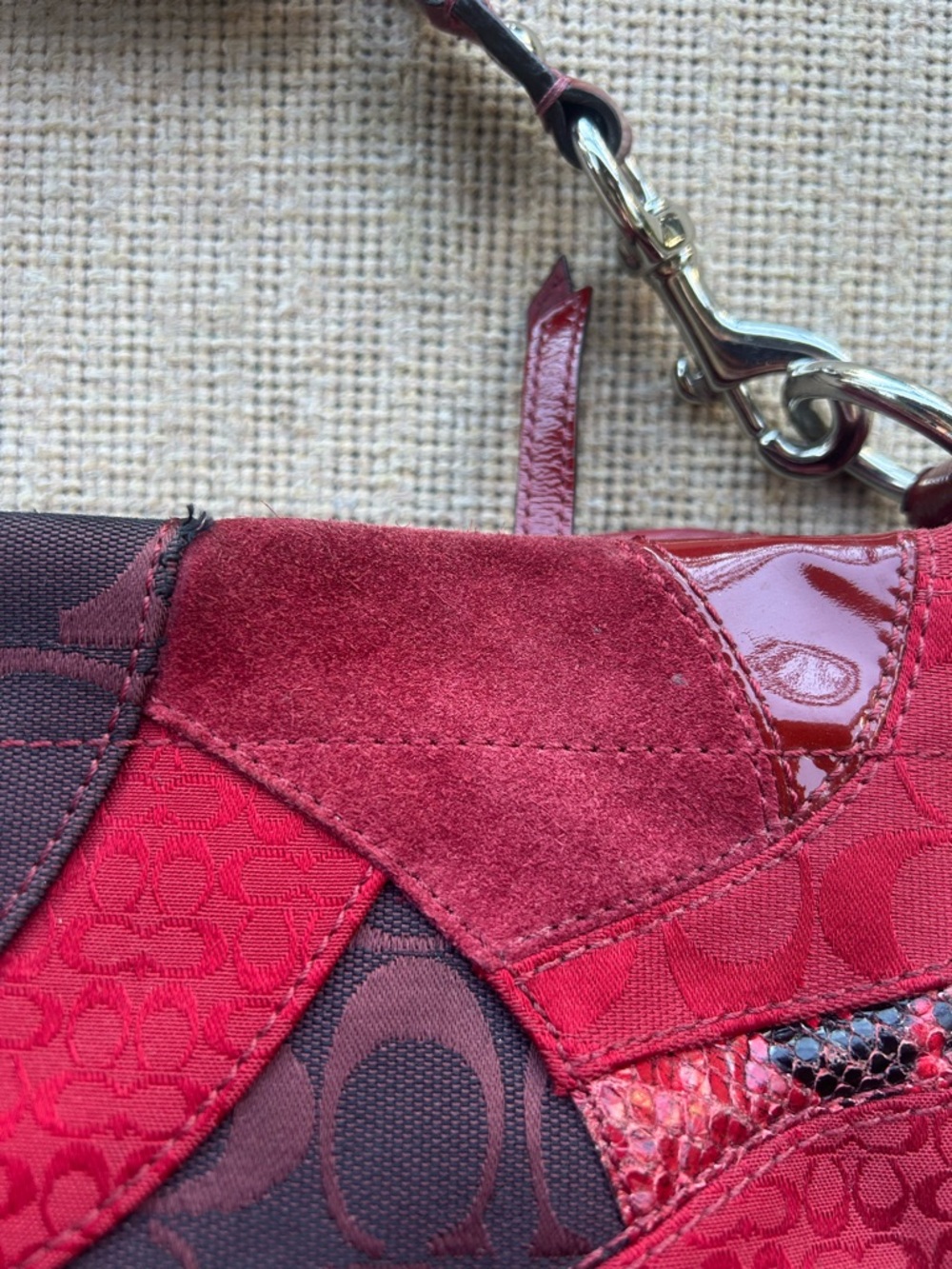 Vintage Zoe Coach Patchwork Red and Brown Shoulder Bag - Picture 4 of 10